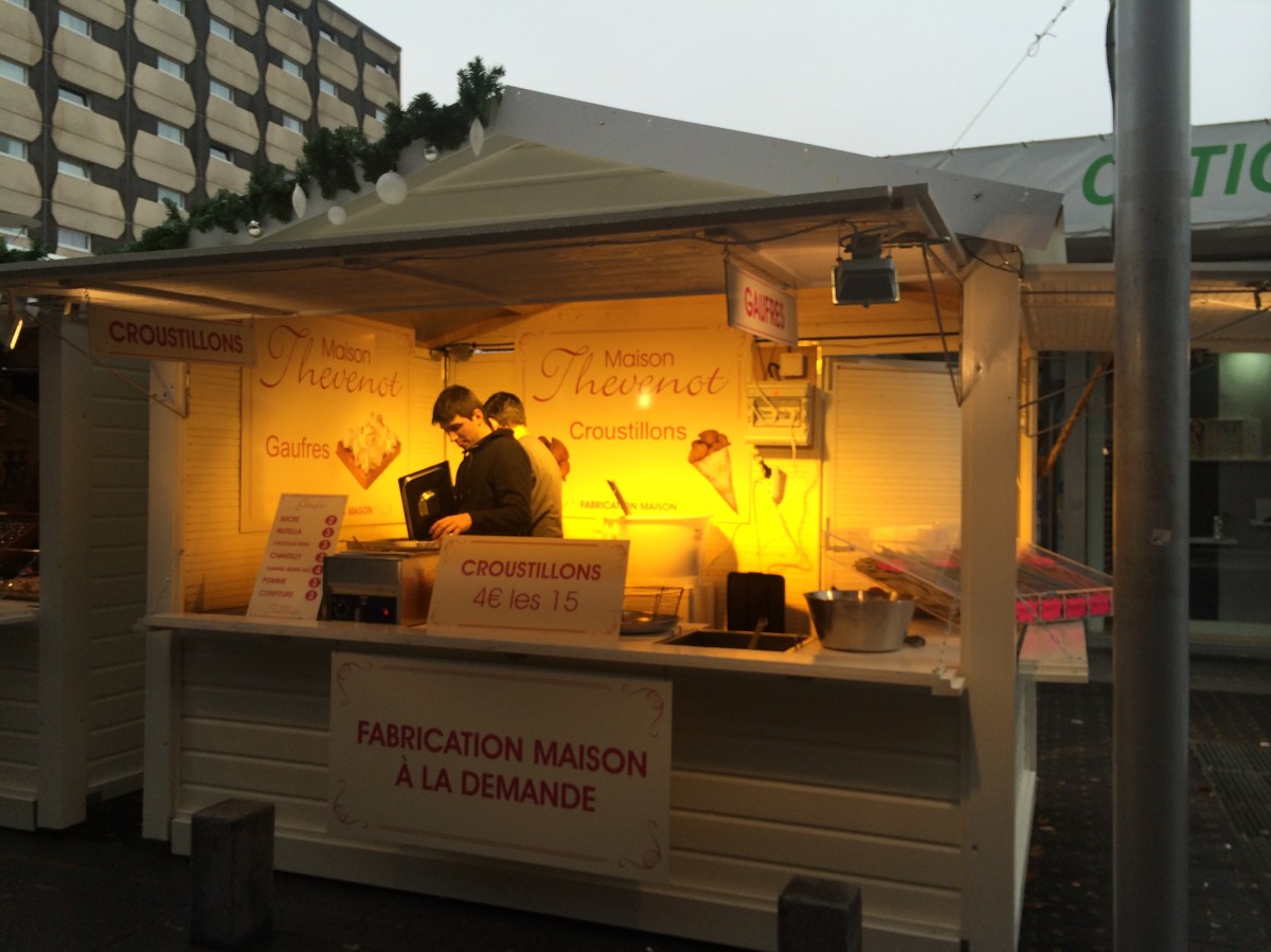 Croustillons et chichi au marché de noël de Rennes