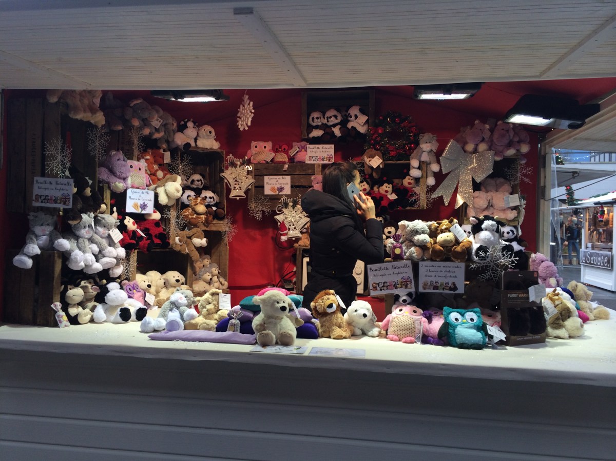 Les peluches chauffantes du marché de Noël de Rennes