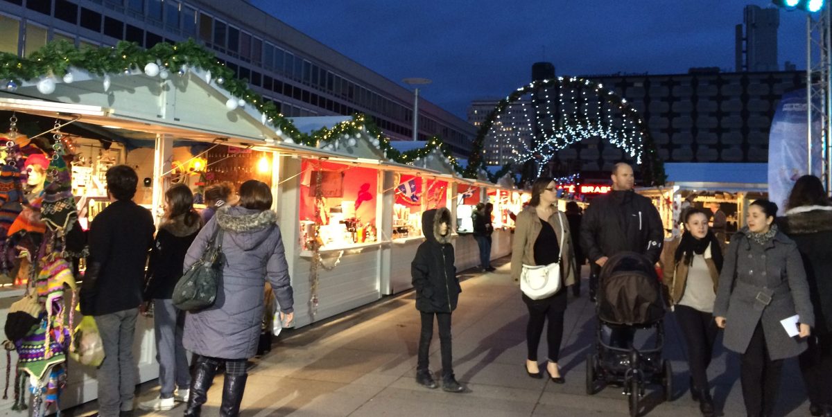 Marché de Noël Rennes vue ensemble