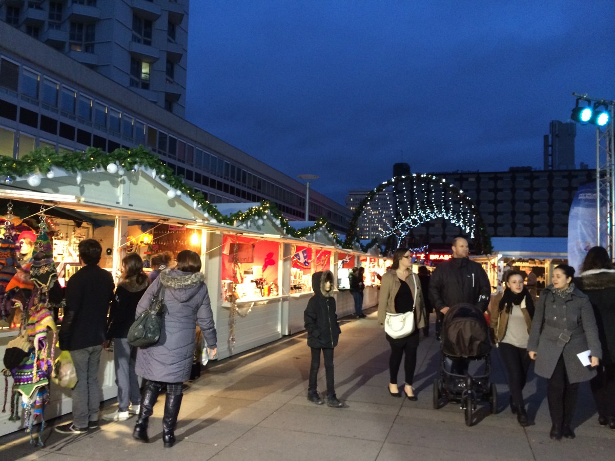 allée marché de Noel Rennes Colombier