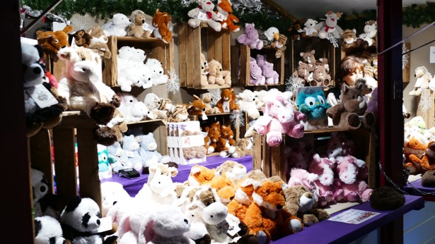 peluches-village-de-noel-rennes