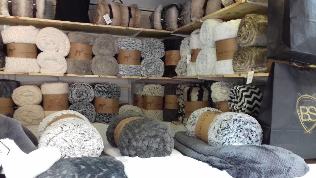 plaids cocooning au marché de noël de rennes colombier